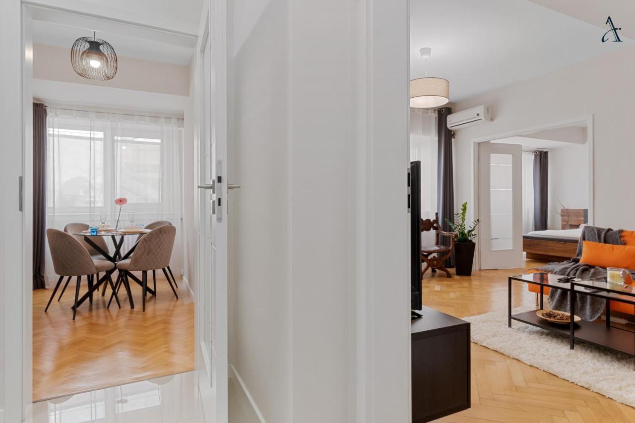 Rentforcomfort Coquette 1Bdr Calea Victoriei Бухарест Екстер'єр фото